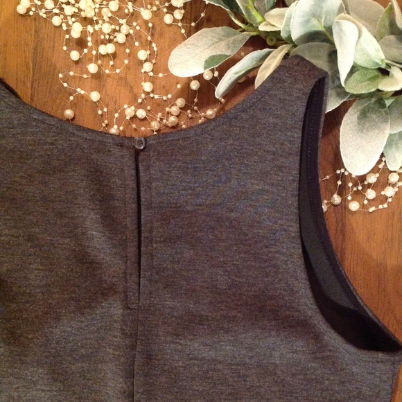 Old Navy - Heather Grey Midi Slim Dress - Picture 5 of 6